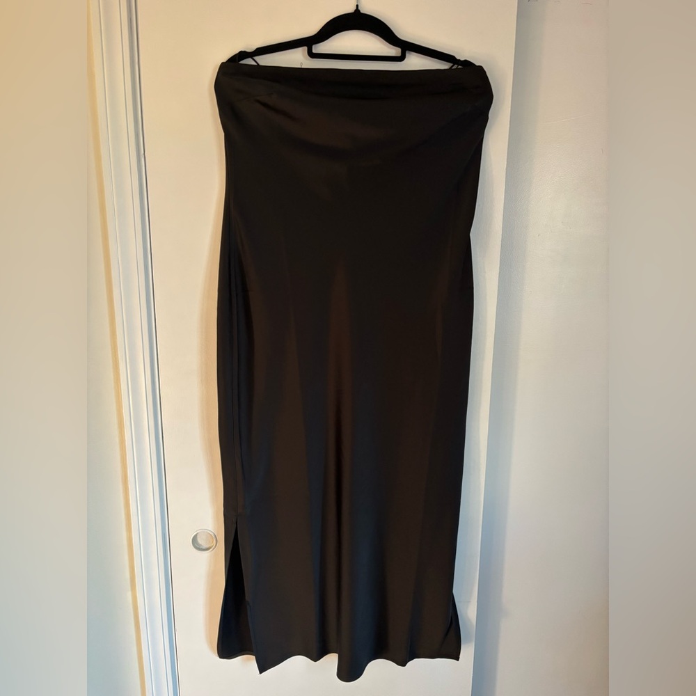 UO Rina Satin Strapless Midi Dress